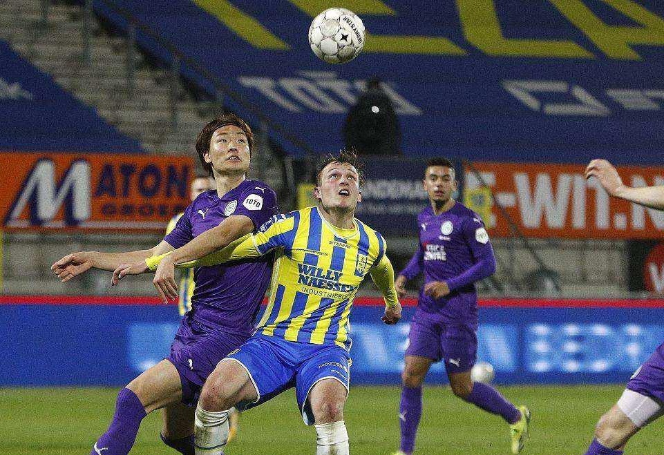 的表现十分 的表现十分