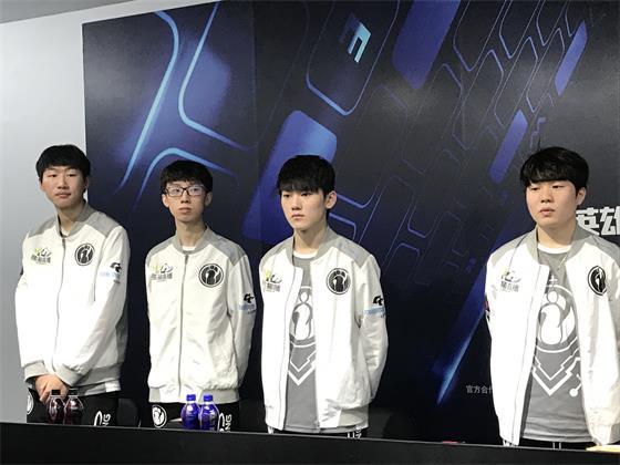 死亡小组 死亡小组